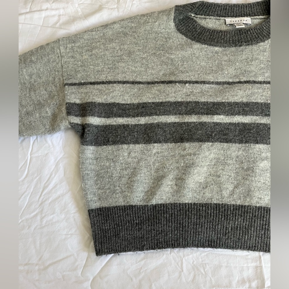 Topshop gray cropped sweater stripe